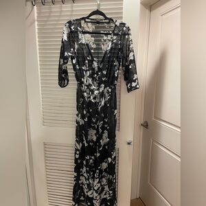 Forever 21 3/4 Sleeve Floral Maxi Dress